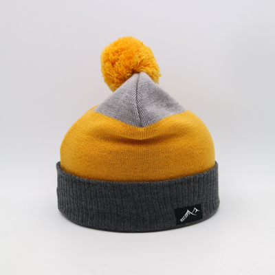 Легковес 58CM вяжет шляпы Beanie на сезон зимы в черном сером желтом цвете