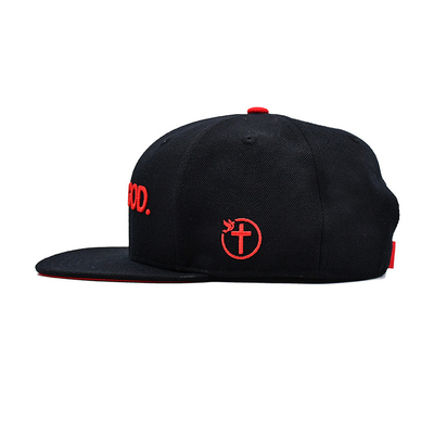 Шляпка Snapback в регулируемых размерах с 3D вышивкой логотипа и внутренней лентой печати тканевой этикетки