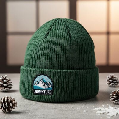 Специально вышитая трикотажная шапка с кругом взрослого и акриловым материалом для зимнего тепла