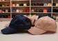 Логотип заплаты страза сплошного цвета ткани сатинировки лидирующей бейсбольной кепки панели ТУЗА 5 модный